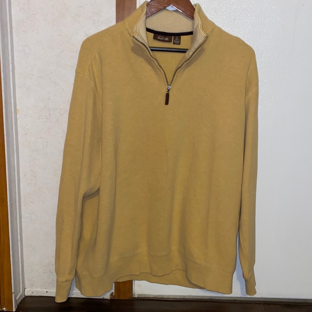 Men’s XL Sweater